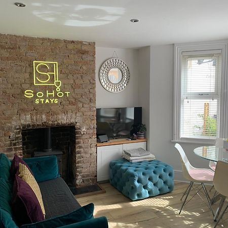 Stylish & Cosy Margate Escape With Hot Tub And Log Burner Dogs Welcome Ngoại thất bức ảnh