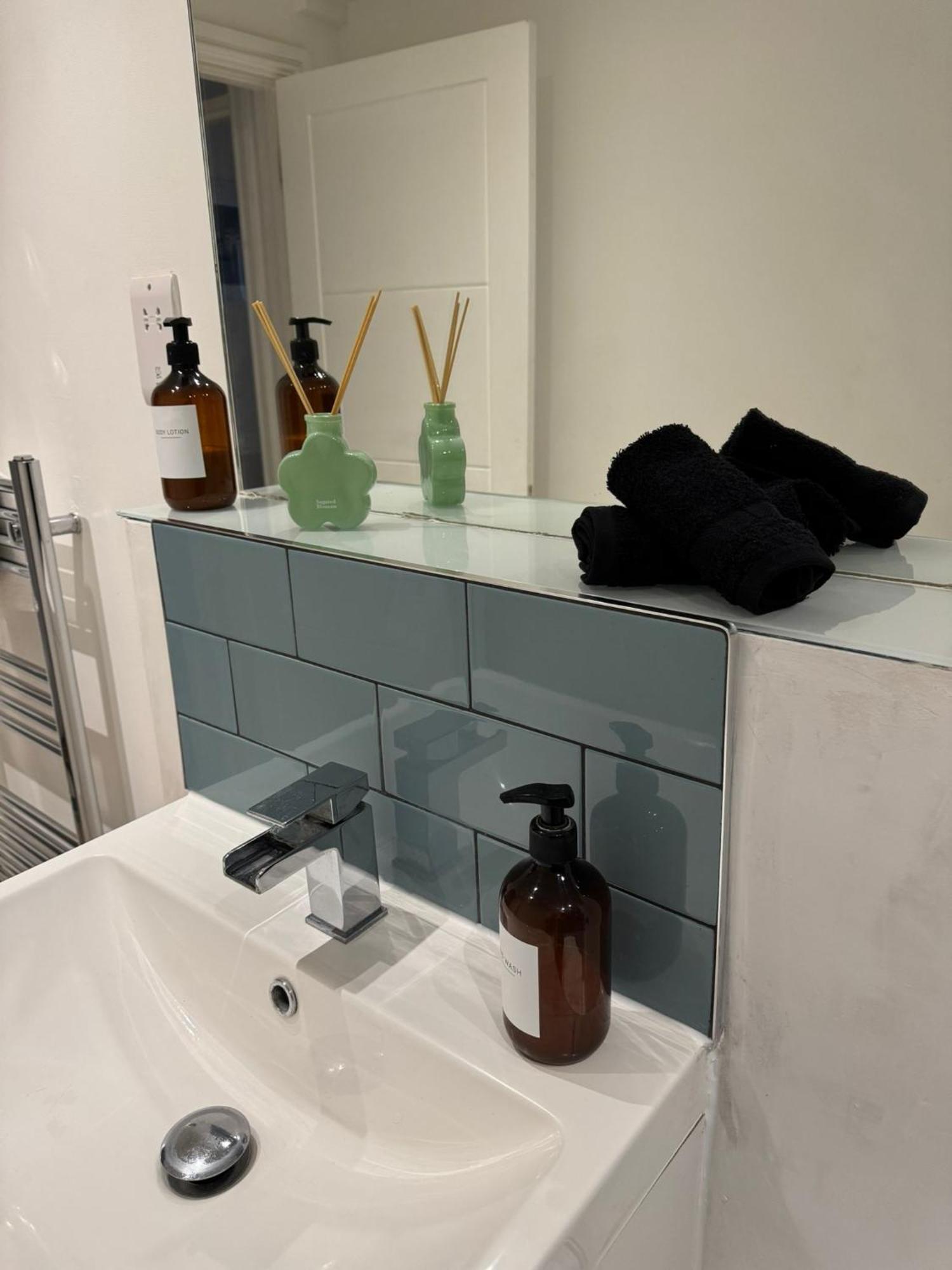 Stylish & Cosy Margate Escape With Hot Tub And Log Burner Dogs Welcome Ngoại thất bức ảnh